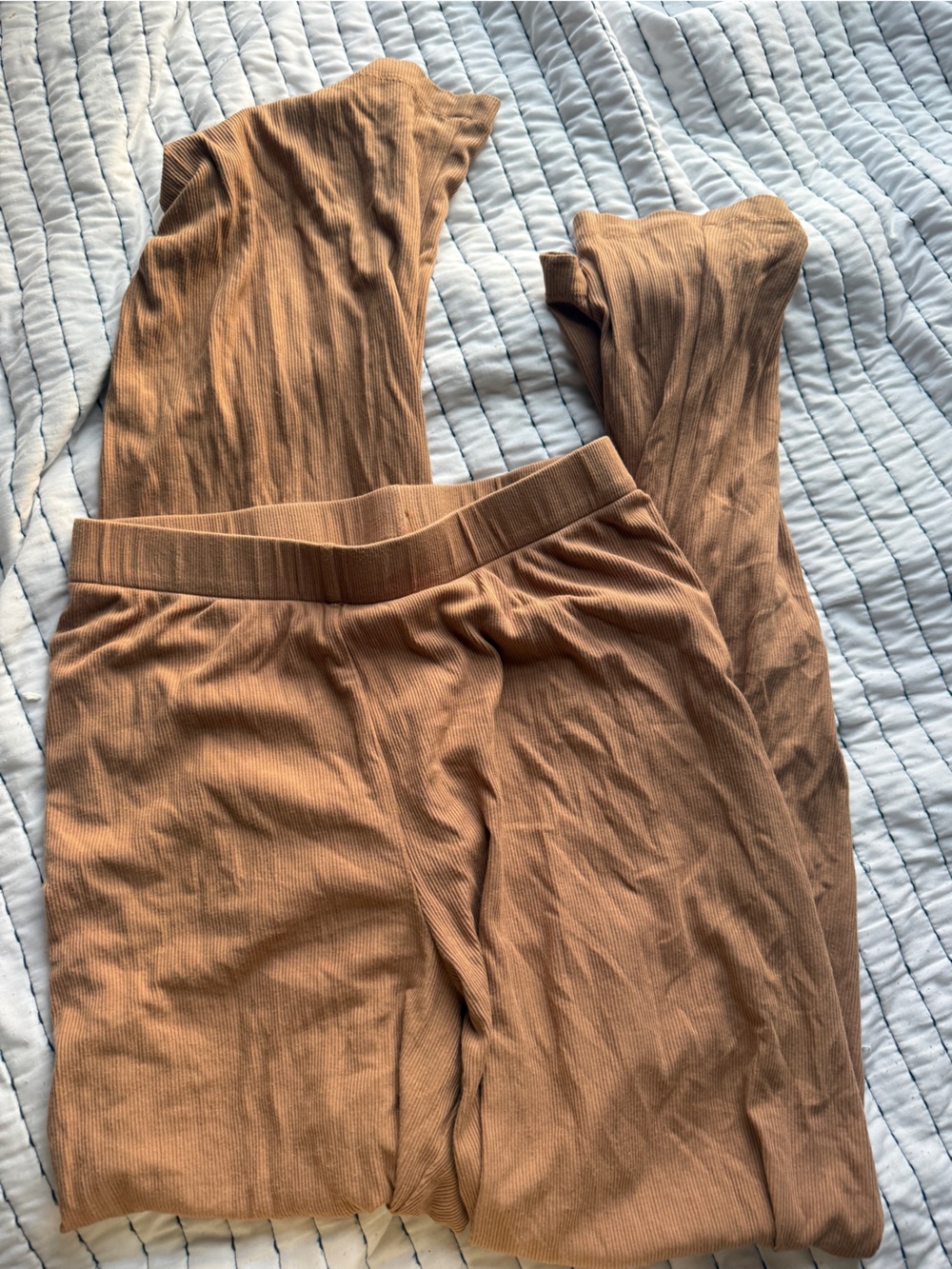 SKIMS Ribbed Lounge Pants — Camel Brown